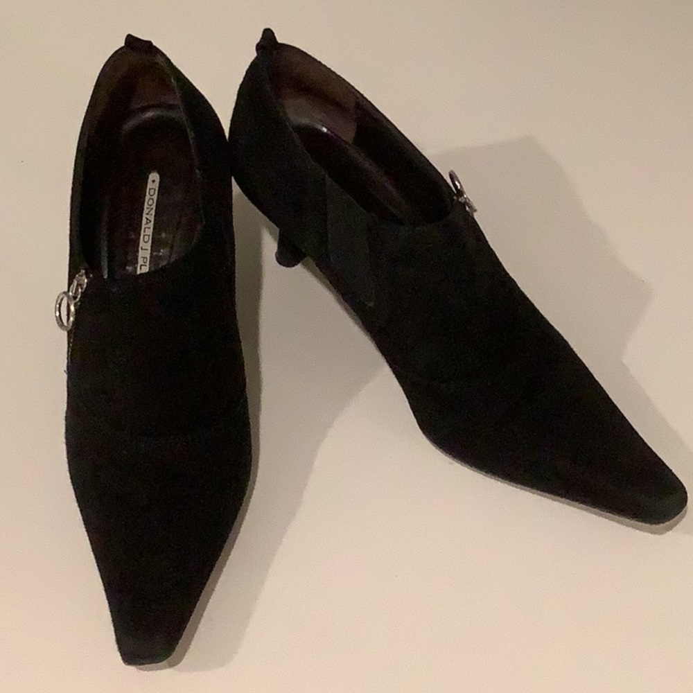 Donald j Pliner 7.5 blk suede